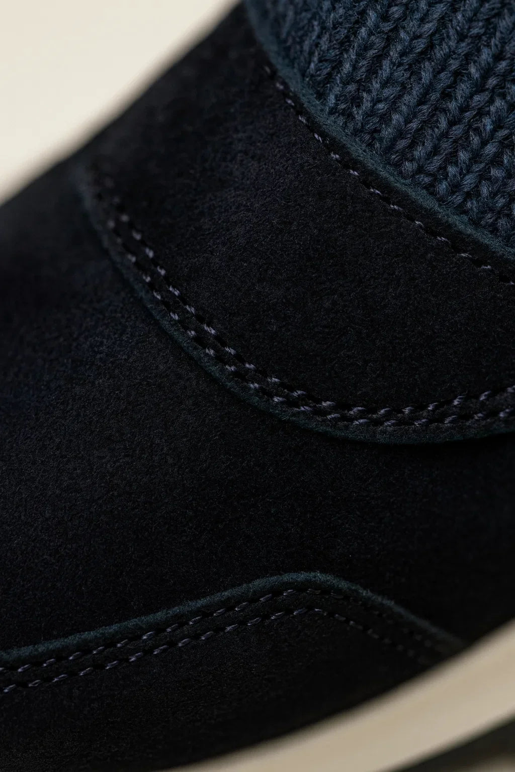 Bellagio Suede Runner Black